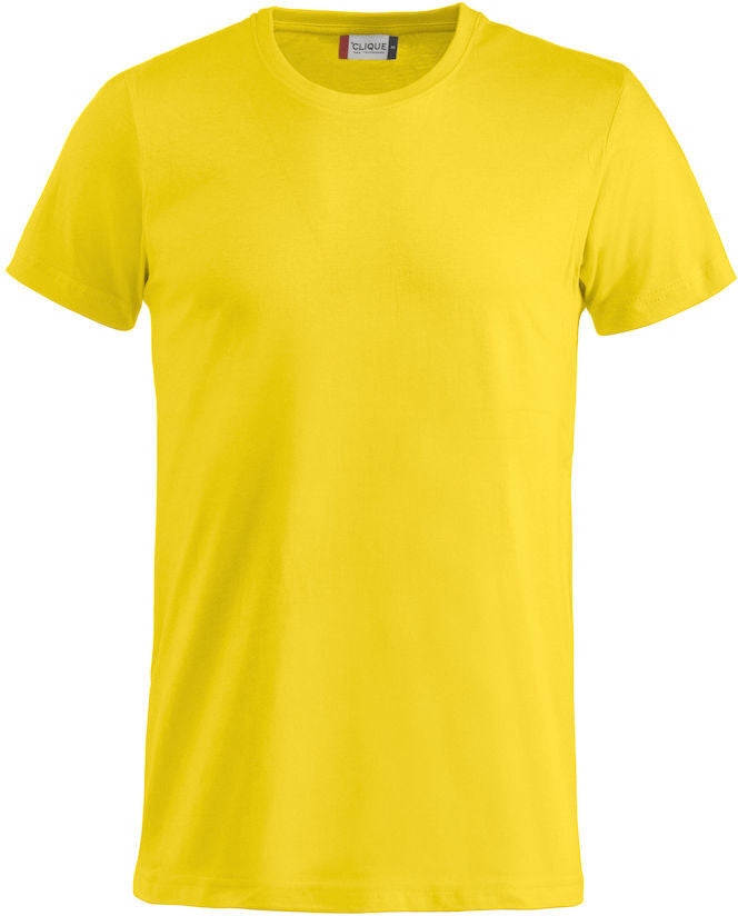 En gul t-skjorte