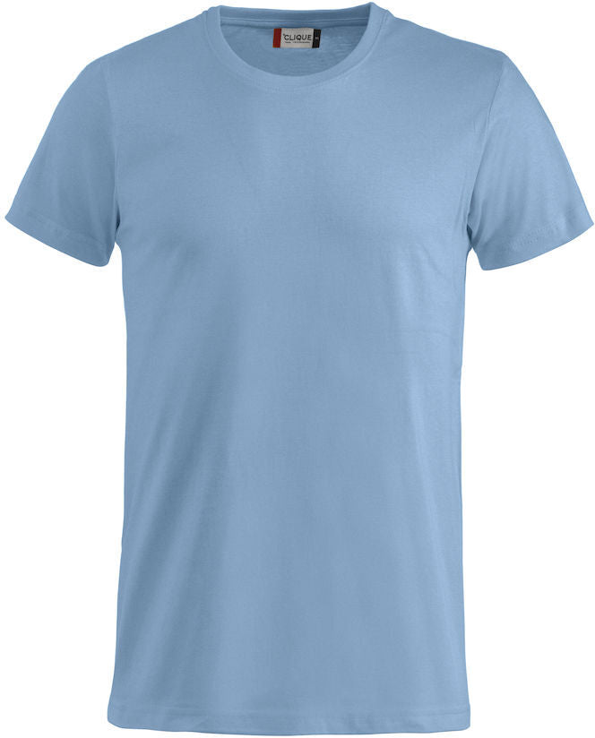 En lys-blå t-skjorte